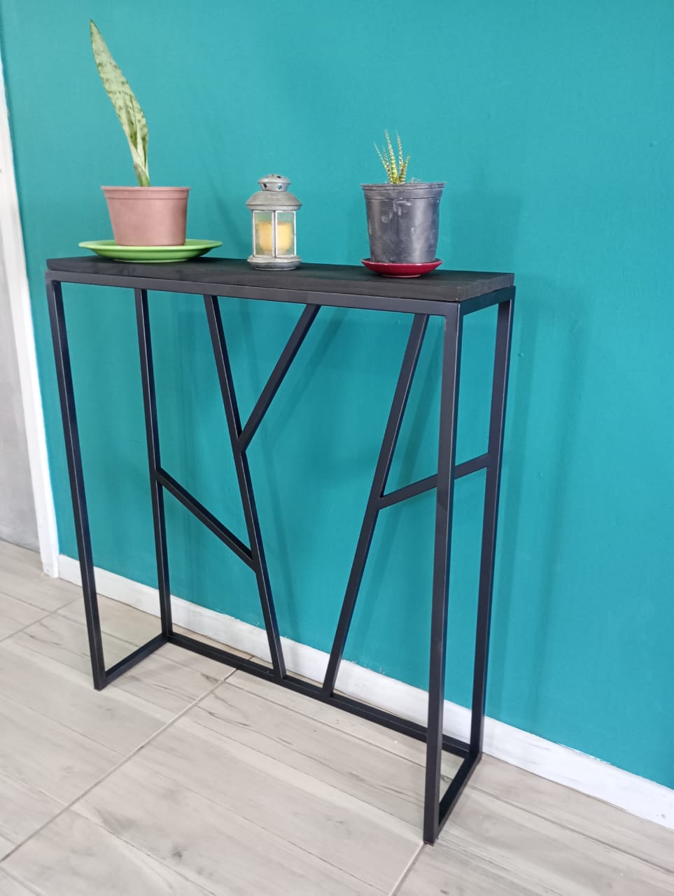 Arrimo Negro Minimal